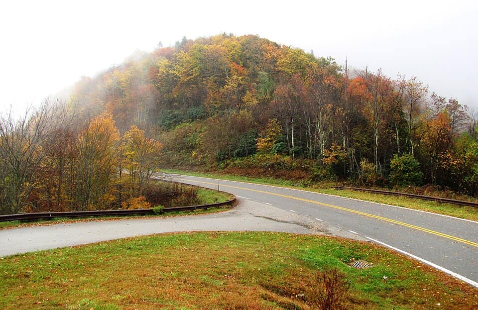 Cherohala-skyway-fall-tn2