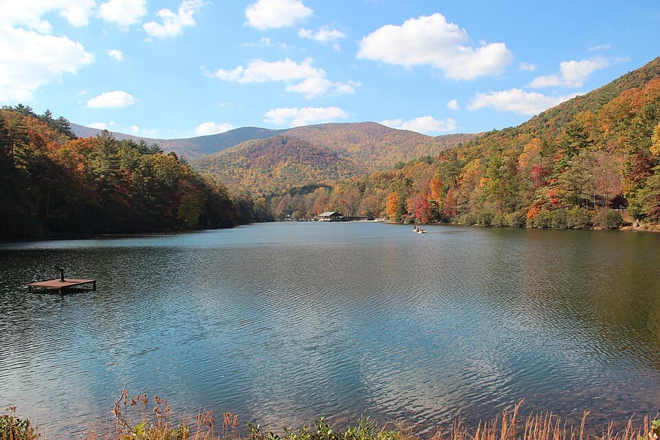 Lake Trahlyta, Vogel State Park, Oct 2016 1